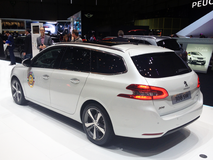 Peugeot-308-SW-Geneva-Autoshow-2014