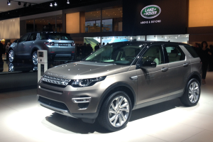 Land_Rover-Discovery_Sport-Paris-Auto_Show-2014
