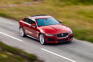 Midsized_Premium_car-segment-European-sales-2014-Jaguar_XE