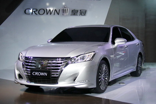 Auto-sales-statistics-China-Toyota_Crown-sedan