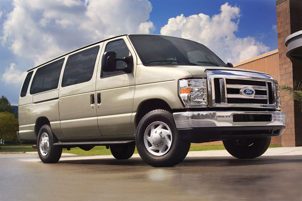 Ford_E_Series_van-US-car-sales-statistics