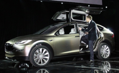 Large_Premium_SUV-segment-US-sales-2015-Tesla_Model_X