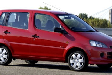 Daihatsu-YRV-auto-sales-statistics-Europe