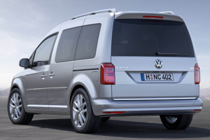 Volkswagen_Caddy_Life-new-generation-rear