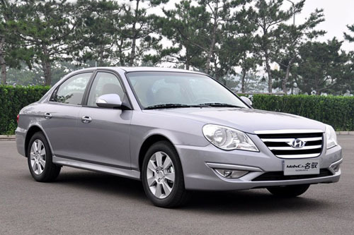 Auto-sales-statistics-China-Hyundai_Sonata_Moinca-sedan