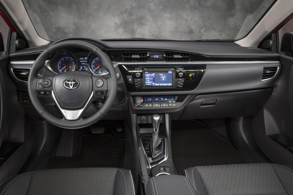 check-out-the-2014-toyota-corolla-new-interior_1