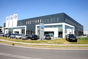European-car-sales-june-2015-volkswagen-dealership
