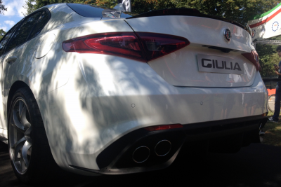 Alfa_Romeo_Giulia-exhaust-detail