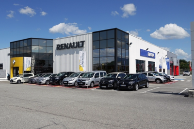 European-auto-sales-statistics-2015-November-Renault-Nissan-Dacia-dealership